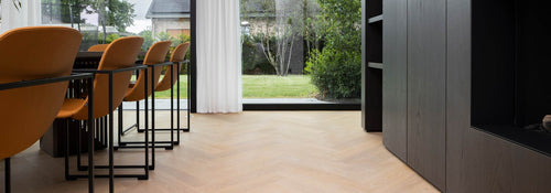 Oiling a Wooden Worktop